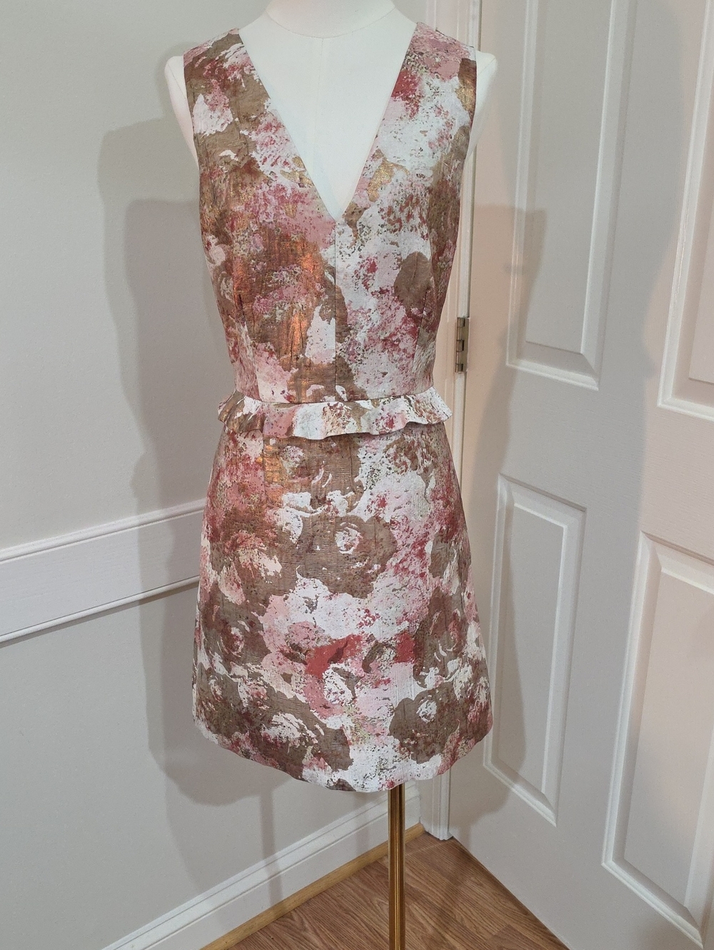 Hutch Metallic Floral Jacquard V-Neck Peplum Mini Dress - Size 8